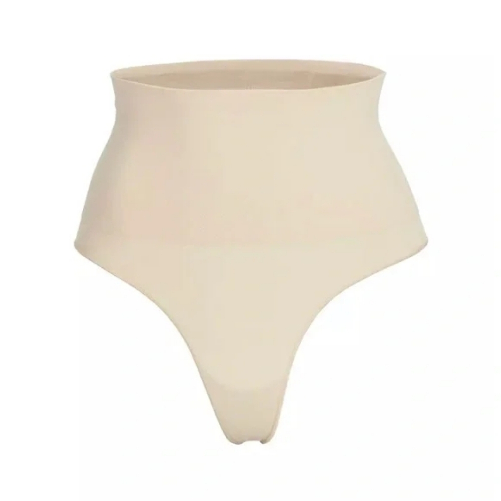 Skims Core Control Mid Waist Thong
